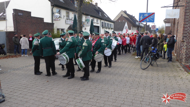 06.11.2022 - Hoppeditzerwachen in Serm