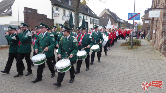 06.11.2022 - Hoppeditzerwachen in Serm